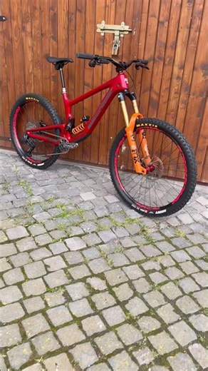 This 2026 Nukeproof Giga C297 is well RED! Do you like it or it is too much RED for you? 🤔#mtb