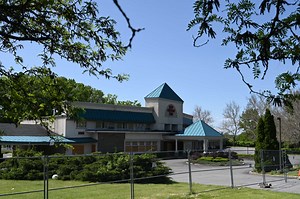 Red Carpet Inn may be replaced with affordable apartments