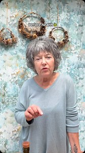 I pack of vacuum packed beetroot (250g) 1/2 cup of walnuts 1 tablespoon extra virgin olive oil 1 tablespoon tahini 1 tablespoon balsamic vinegar 1 clove of garlic or fermented garlic salt to taste Simply blend all the ingredients in a blender or food processor until smooth. Store in a covered container in the fridge for up to 7 days. #healthyrecipes #dips #diprecipe #guthealthtips #wellnesscoach #wellnesstips #guthealth #livingwell #nourishedbynature #freerecipes #beetroot | Nourished by Nature