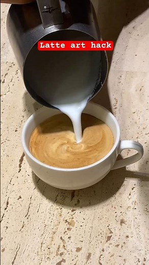 This latte art trick is insanely simple #coffeelatteart #hack #tutorial