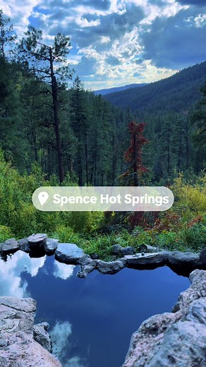 Hidden Gems Hike in New Mexico