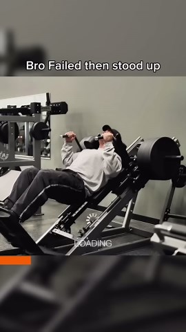 Watch the amazing strength of Sam Sulek