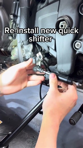 ZX-4R OEM Quick-shifter Install