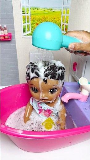 Baby Alive Doll Bath Time Routine #shorts #babyalivedolls #babydolls #dolls #doll