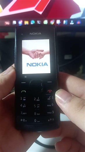Nokia X1-01 startup and shutdown