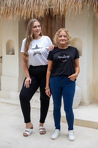 👏 COMFY 👏 JEANS 👏 DO 👏 EXIST! 👏 The ultimate denim essential: our Slip On Denim Jeans! 💙 Providing the perfect balance of comfort & style, these very stretchy, high-rise jeans feature a premium denim, functional front and back pockets, and thick stretchy waist that provides ultimate support. Sizes 8-24 available. Get ready to experience denim like never before! 🤩 > https://freez.com.au/collections/slip-on-jeans | Freez Clothing