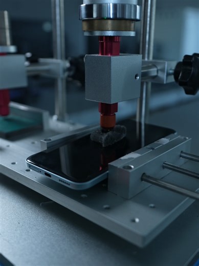 Pruebas Extremas en Smartphones en Más de 500 Laboratorios