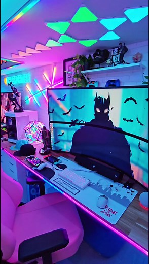 Full 3-Minute Gamer Room Tour featuring RGB Lights and PC Gaming Setup