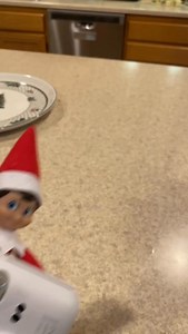 I love elf ideas that feel special without feeling like a full production. This one took minutes, but the excitement lasted all day 🥹📸 Seeing their faces when they realized the elf took selfies was everything. Comment SELFIE and I’ll send you what we used. 🎄 #elfontheshelfideas #elfontheshelfideas #elfonashelf #elfonashelfideas #elfontheshelf2025🎄🎅🏽❄️ | Wing it with Whit