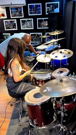 Groovao com Rimshot 🔥🔥 #drums #drum #drummer #drumming #onlydrums #batera #tribal #drumfam #drumlife #drummerlife #feelgood #we_love_drums #drumuniversity #drumbrasil #bateriabrasil #braziliandrums #bateria #music #vibes #class #drumbrasil #drumlesson #institutojosivaldosantos #josivaldosantos #onlydrums #pop #funk #hiphop #vibe