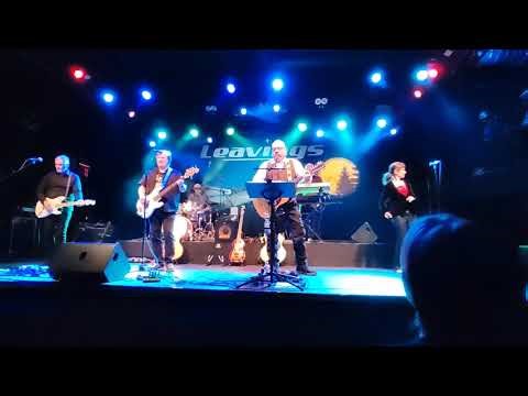 Leavings-Orkesteri & Timo Rautiainen - Mitä kuuluu, Marja-Leena?