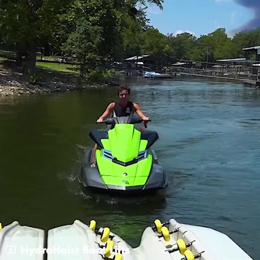 Simplify Docking with HydroHoist Jet Ski Lifts
