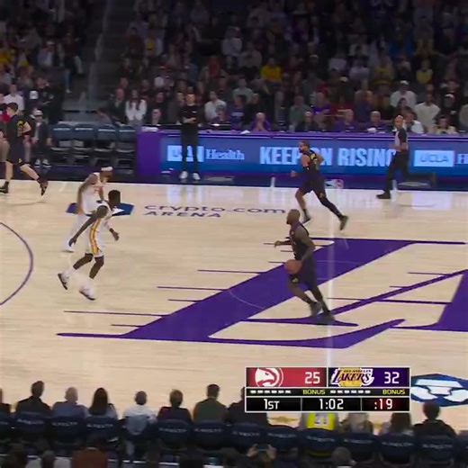 LeBron James cooking in isolation!! | Lakers Nation Philippines