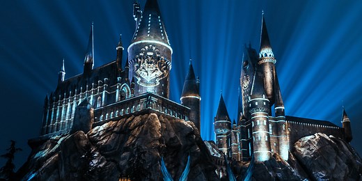 Will Universal Studios Rides Fit My Plus Size? - Plus Size Nerd