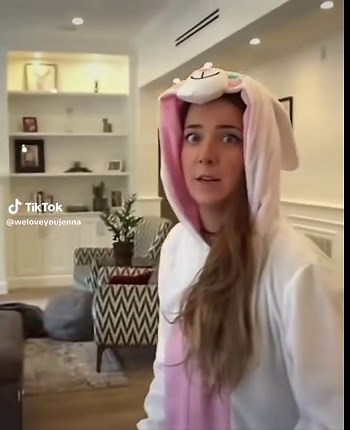 Credit: @Jenna_Marbles @juliensolo