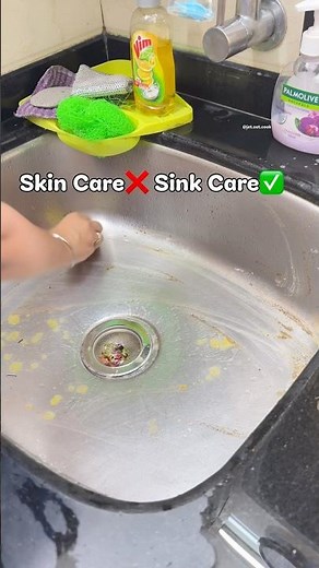 Shiny Sink in 1 Minute ✨ Easy Lemon + Baking Soda Cleaning Hack ✅ #cleaning #shorts ✨