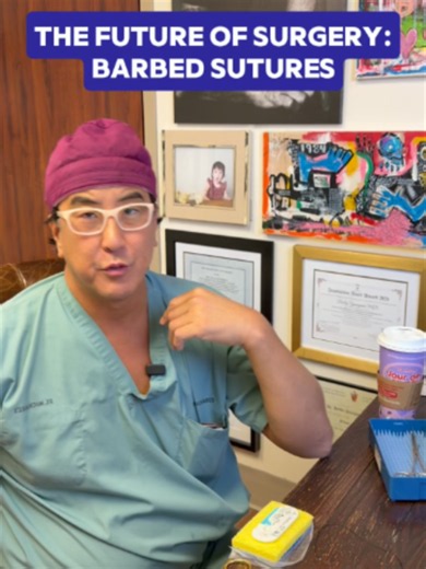 These barbed sutures remove the need to tie knots. Are these the future of surgery? 🙌 #medical #doctor #surgeon #sutures #hospital