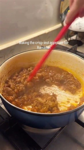 Ramadan Special Puff Pastry Filled Puffs | Crispy Mince & Cheese Flower Puffs | Easy Iftar Recipe