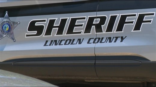 Lincoln County deputy arrested for allegedly sending threats, cyberstalking in Mecklenburg County