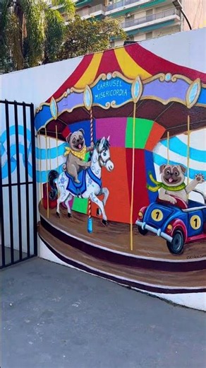 Simpático mural de la calesita de la Plaza Misericordia en el barrio de #Flores #shorts #buenosaires