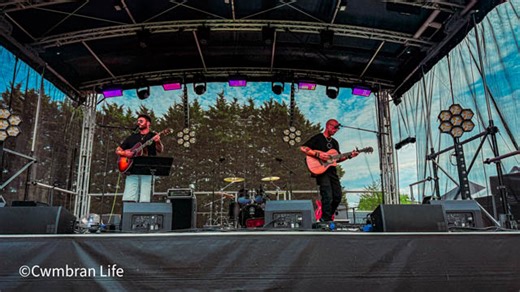Review: Watkins and Oliver at Crow Fest at Cwmbran Stadium