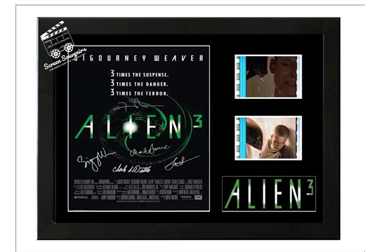 Alien 3  Display Amazing Cast Signed Collectable. With COA