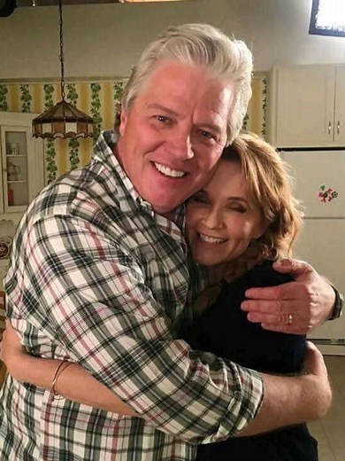 Encuentro con Lorraine Baines y Biff Tannen en la Calle