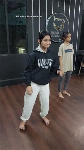 Dekh Tuni Bayko(remix) 🔥✨ #marathihits #marathiremix#dstylersdancestudio #marathimulgi #dancereels