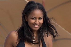 12 photos of Sasha Obama that show she's all grown up