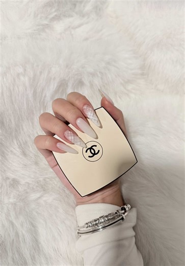 Elas duram-me mais de 1 mês, por isso valem a pena 💅 ig: catia_yin #fyp #nail #nailart #porto #asiannails