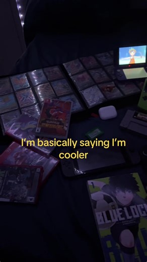 This is the most corny video ever but it was a trend and thought it was cool don’t bully me😔#pokemon#manga#game#cards#old