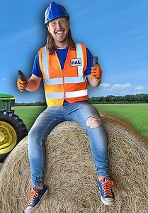 Handyman Hal S03:E05 - RC Tow Truck Build