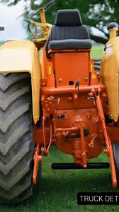 This is a J.I. Case 930 Diesel Comfort King tractor. #tractor #case | Truck Det