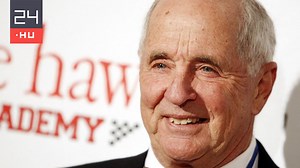 Repülőgép-balesetben meghalt az űrhajós, aki legendás fotót készített a Földről | 24.hu