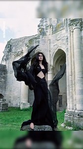 7.8K views · 1K reactions | Yang Zi ✖️ COSMO Magazine #YangZi #杨紫 #Cosmopolitan | Yang Zi 杨紫 Cambodia | Facebook