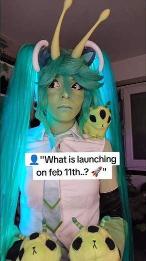 They're coming..👀🐇👽 #alien #miku #aliencat #hatsunemiku
