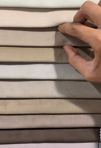 كنب زاوية بقماش مخمل الي بعده صالتك راح تصير فاخره 🤎❤️‍🔥#مفروشات #sofa #درة_نجد_للاثاث #مخمل #بوكليه