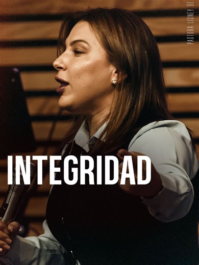 La integridad no es investigar la vida de otros, es honrar lo que Dios nos ha confiado y nada más. RETÉN LO QUE TIENES disponible en mi canal de YouTube Lisney de Font Official, suscríbete y comparte