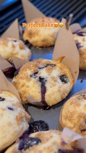 Blueberry Lemon Muffins 😍 #blueberry #desserts #easybakes #comfortfood #tasty