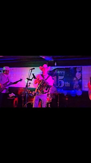 Happy Friday everyone! It's the weekend so get out and support your local bands 🙏 #friday #supportlocalartists #supportlocalbands #outro #music #tejano #tejanomusic #conjunto #texmex #chicano #Arizona #AZ #Texas #texasmusic #purotejano #ppc #fyp #foryoupage #parati #kids #musician | Elijah Ezequiel