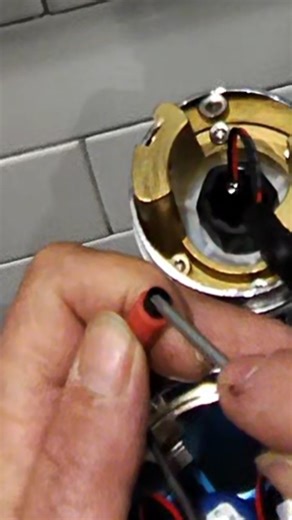 aaaH on Instagram: "Ghost flushing ZTR6200 troubleshooting hard reset using a zurn magic magnet"