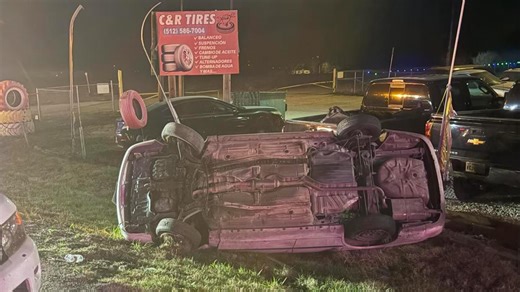 2 children injured in multi-vehicle crash in Mustang Ridge