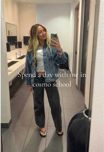 Blow dry and style today plus tons of notes!!✨🎀 #fyp #cosmetologyschool #hairtok @Penrose Academy @Joico Hair Care