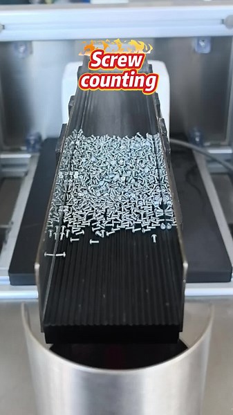 Ax-machine บน TikTok