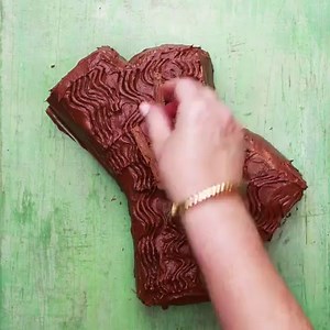 19K views · 92 reactions | 20-Minute Cheat's Yule Log Cake is the...