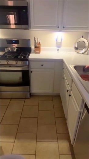 Modern Kitchen Lighting No Wires, No Drilling: A Visual Install & Style Upgrade