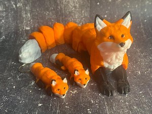 3D Printed Articulated Red Fox With Cubs: Poseable PLA Decor - Etsy