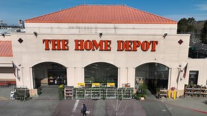 I built $30 Home Depot privacy fence - trick to make it last & cover your yard