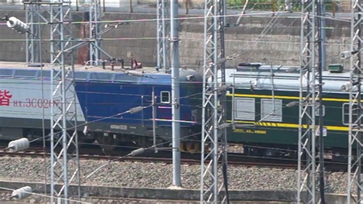 清晰的轮轨声！HXD3C-0207 牵引 T49 次出宜昌东站