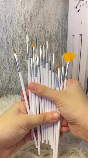 Complete Guide to 15 Pcs Paint Brushes for Acrylics
